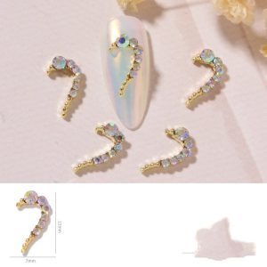 Nail Art DIY Love Heart Alloy Jewelry Nail Piece Nail Decoration Rhinestone - Image 1